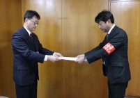 【組織労働局】今日(10月28日)は秋期闘争統一要求書の一斉提出日~道本部は北海道へ要求書を提出