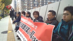 【道民運動部】今日から座り込み中!特定秘密保護法案の廃案を求める国会前座り込み行動