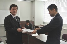 【賃金労働部】北海道公務労協が人事院北海道事務局長交渉を実施-3/2