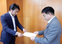 【賃金労働部】「夏の生活スタイル変革」(朝型勤務)の自治体への導入要請に関わって北海道へ要請