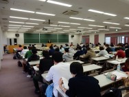 北海学園大学との連携講座『地方自治体の仕事と労働組合』=津別町・佐藤多一町長が講演