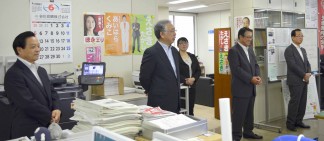 【本日の来局者】北海道ろうきん新・旧理事長らが来局しました。